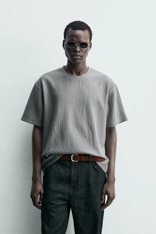 Футболка Relaxed Fit из рельефной ткани- Заказать в России