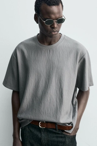 Футболка Relaxed Fit из рельефной ткани- Заказать в России