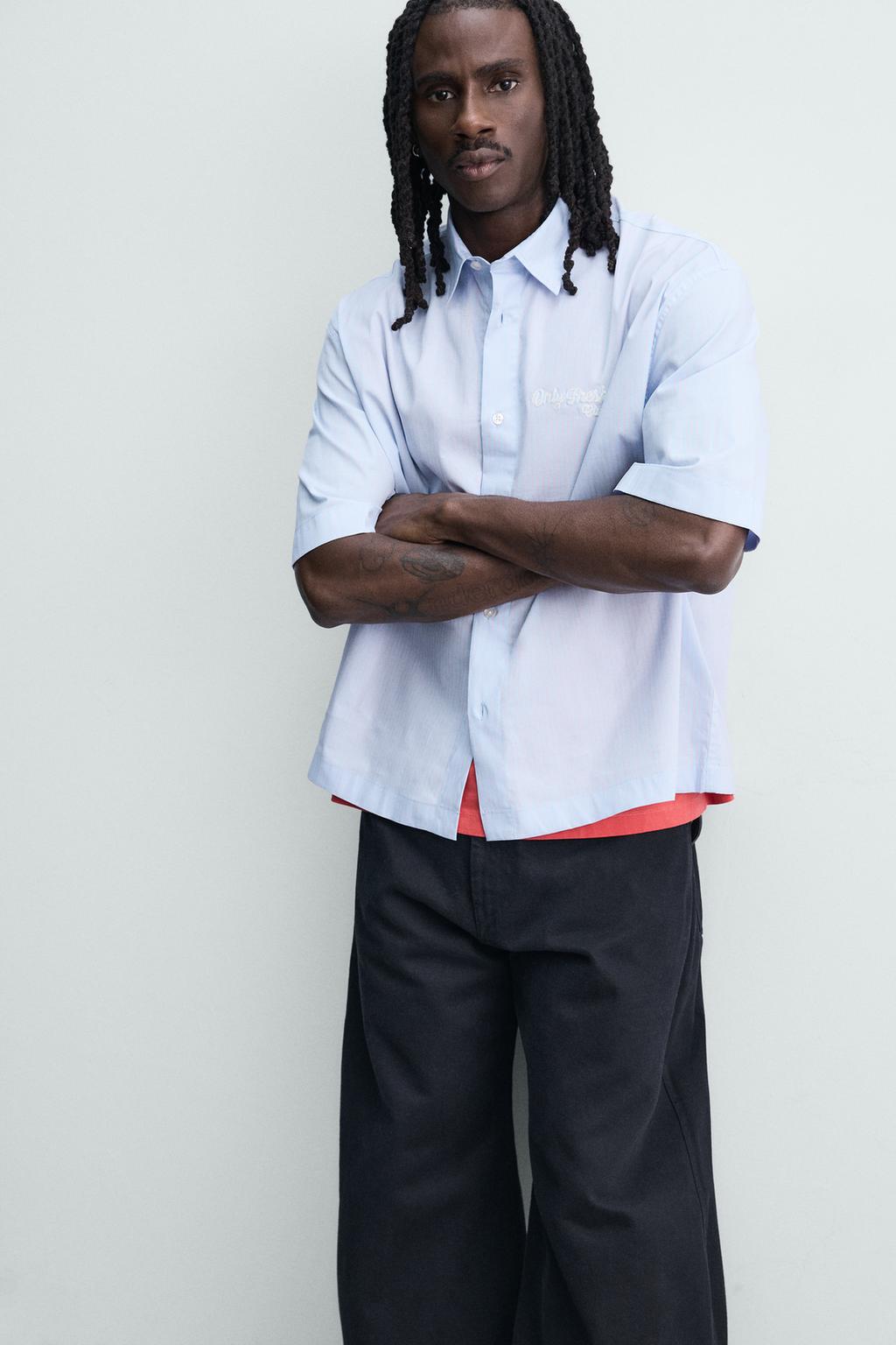 РУБАШКА В ПОЛОСКУ С КОМБИНИРОВАННЫМ ПРИНТОМ