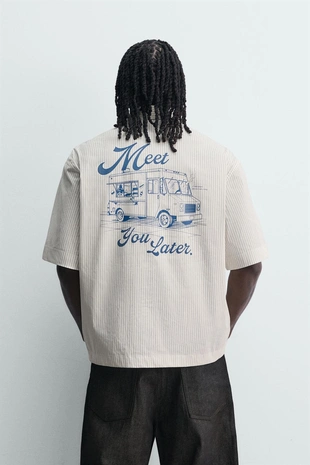 Рубашка в полоску с комбинированным принтом