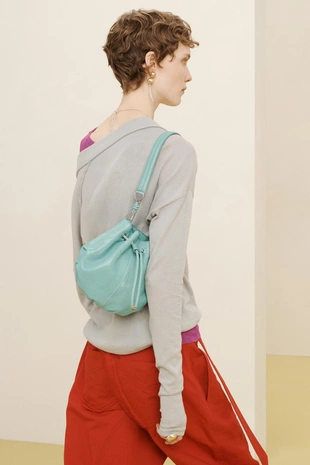 Свитер с v-образным вырезом из хлопковой пряжи- Заказать в России