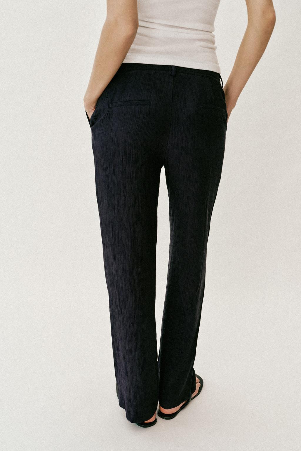 БРЮКИ ПРЯМОГО КРОЯ С ЭФФЕКТОМ ЖАТКИ