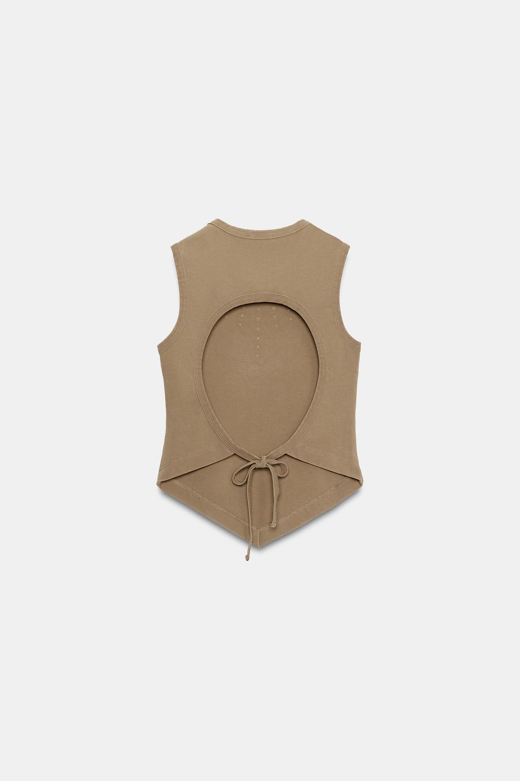 ТОП С ЗАКЛЕПКАМИ И ОТКРЫТОЙ СПИНОЙ