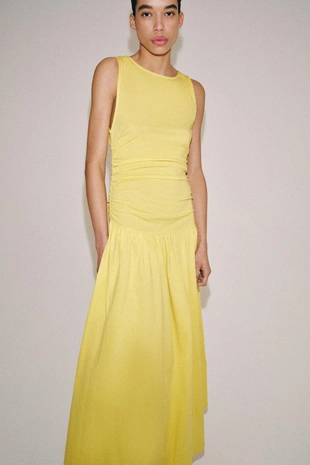 Длинное платье со сборками- Заказать в России