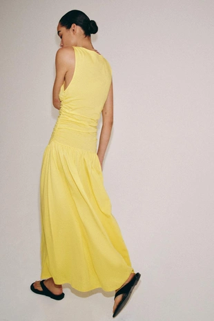 Длинное платье со сборками- Заказать в России