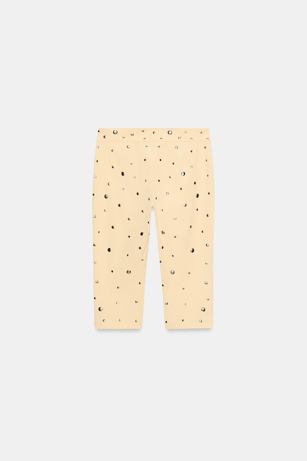 БРЮКИ КАПРИ С ЗАКЛЕПКАМИ