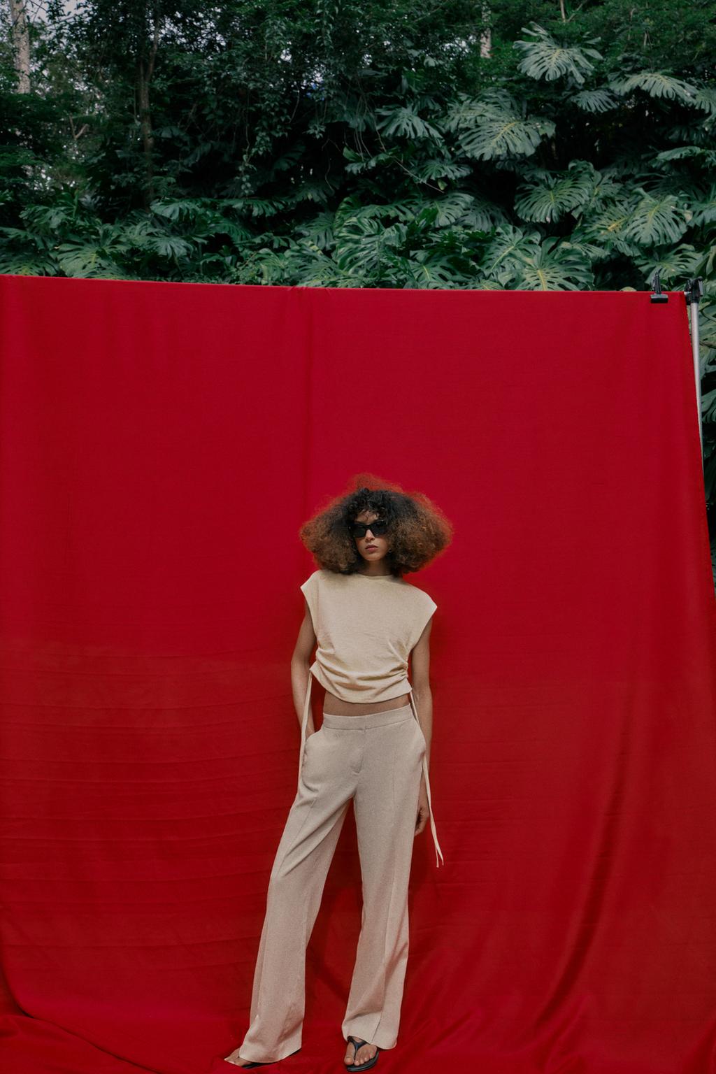 ФУТБОЛКА В СТИЛЕ РУСТИК СО СБОРКАМИ