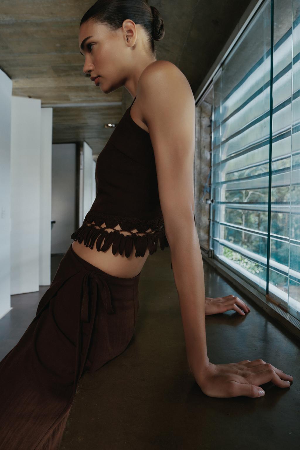 КРОП-ТОП С БАХРОМОЙ