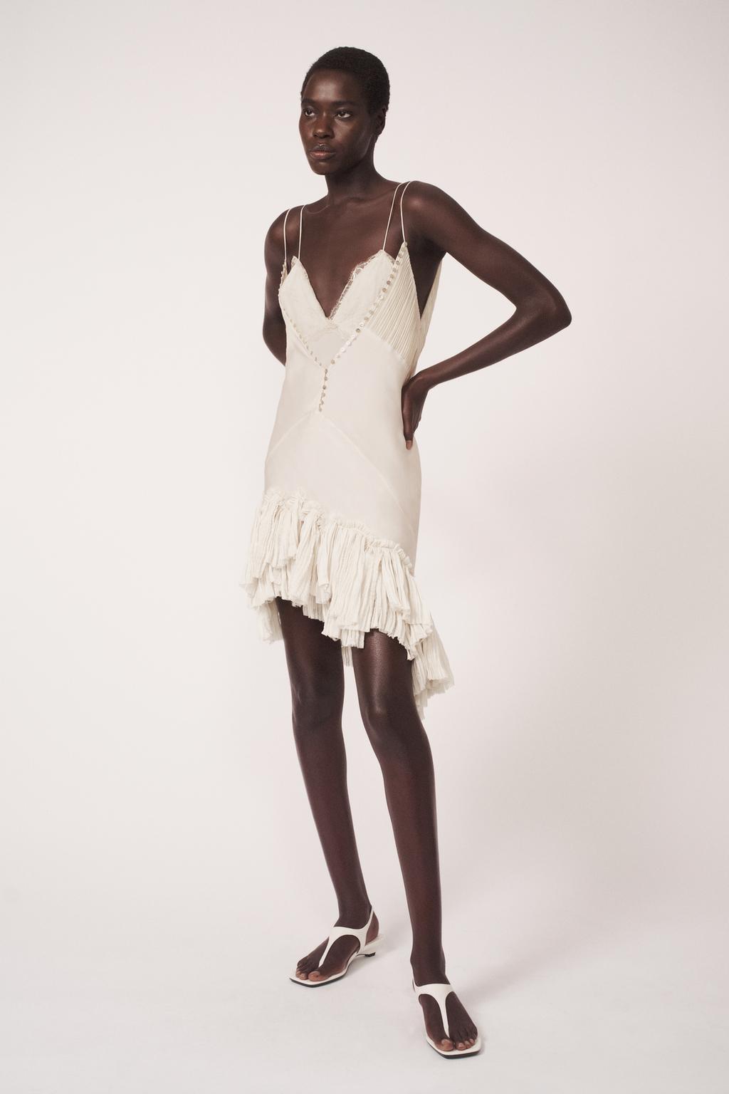 АСИММЕТРИЧНОЕ ПЛАТЬЕ С ВОЛАНАМИ — THE ITEM