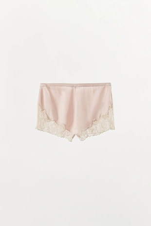 Атласные шорты с кружевной вышивкой- Заказать в России