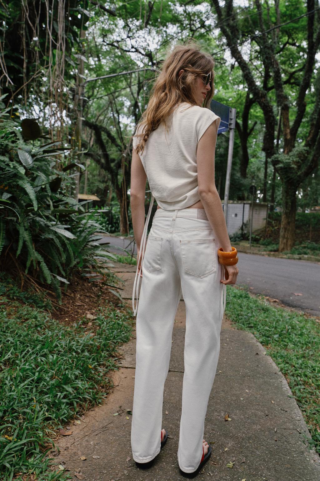 ФУТБОЛКА В СТИЛЕ РУСТИК С ДРАПИРОВКОЙ