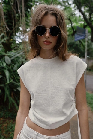 Футболка в стиле рустик с драпировкой- Заказать в России