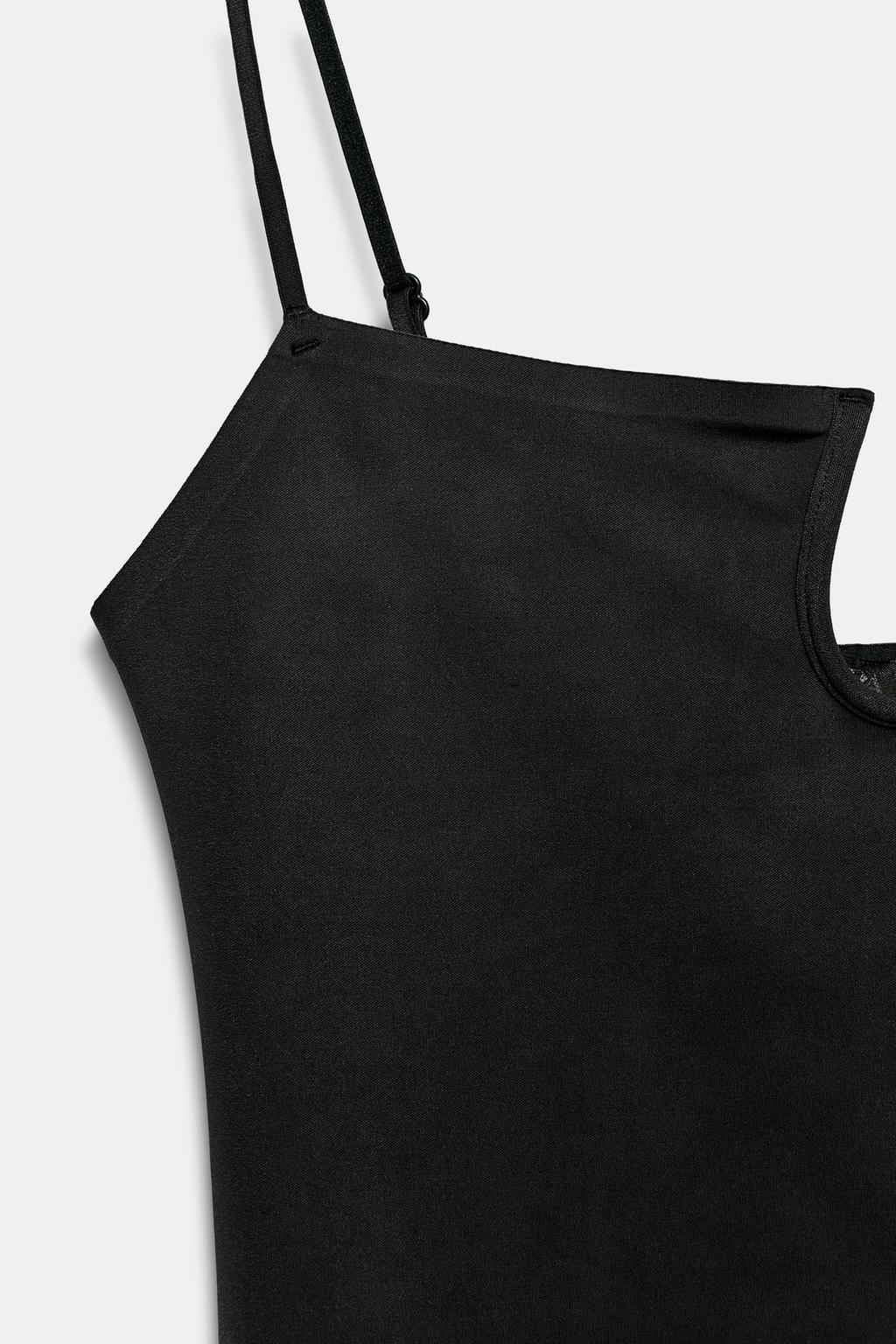 ТОП ИЗ ПОЛИАМИДА С РАЗРЕЗОМ