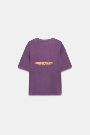 Футболка с принтом Manuja Waldia и эффектом потертости- Заказать в России