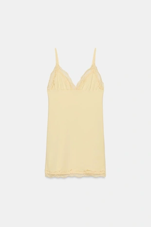 Мини-платье с тонкими бретелями и кружевом- Заказать в России