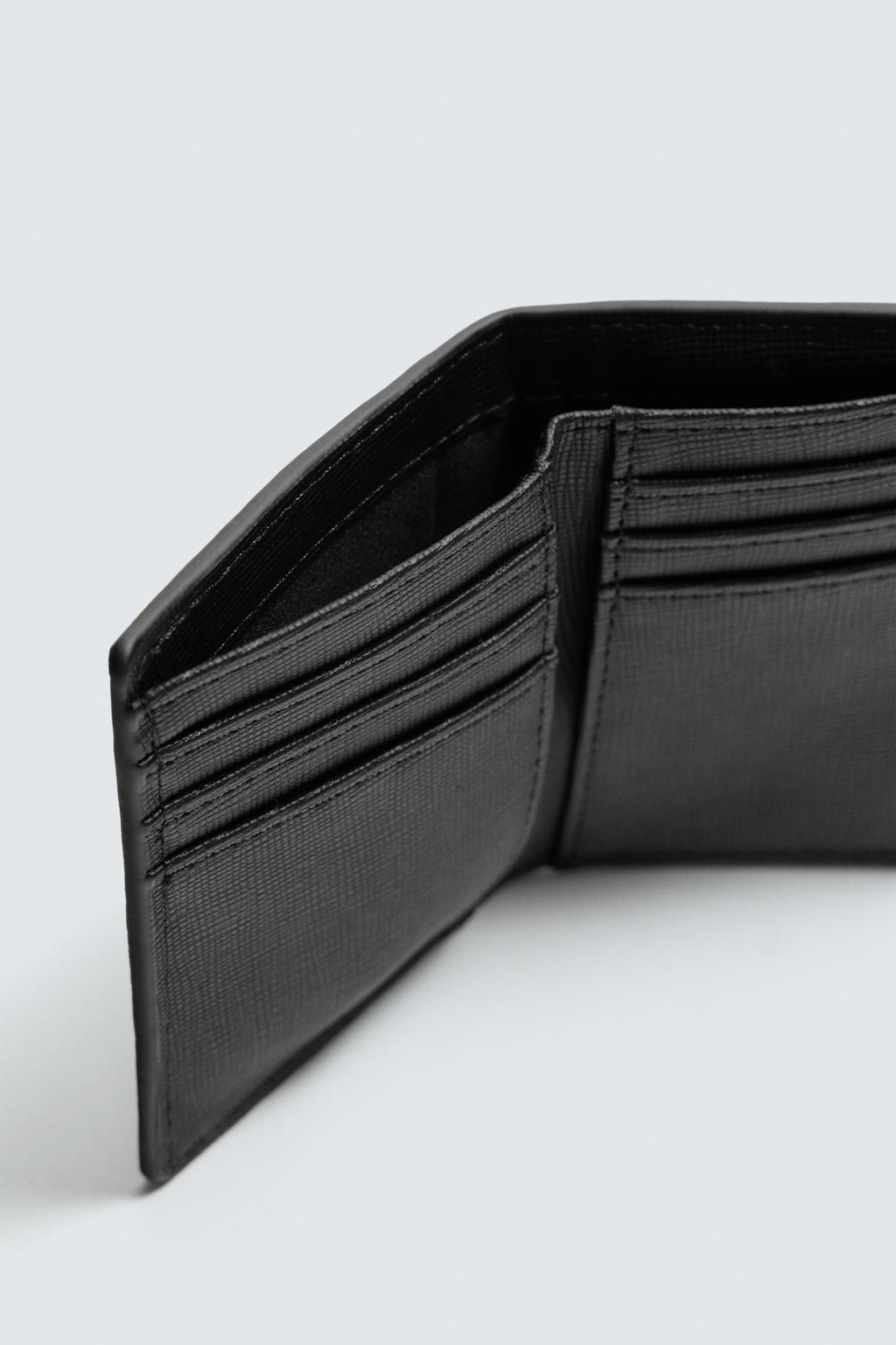 КОШЕЛЕК ДЛЯ КАРТОЧЕК С РЕЛЬЕФНЫМ УЗОРОМ В ВЕРТИКАЛЬНУЮ ПОЛОСКУ