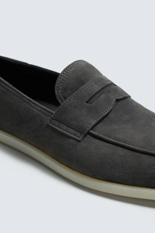 Кожаные лоферы в повседневном стиле- Заказать в России