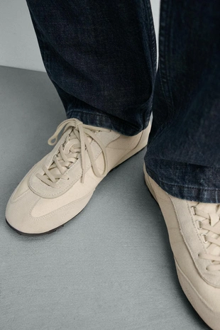 Кожаные кроссовки- Заказать в России