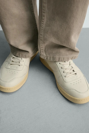 Кожаные кроссовки в стиле ретро- Заказать в России