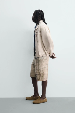 Куртка свободного кроя с нашивками- Заказать в России