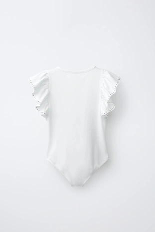 Боди с воланом и заклепками из модала- Заказать в России