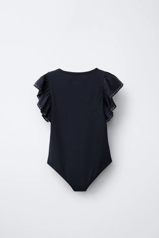 Боди с воланом и заклепками из модала- Заказать в России