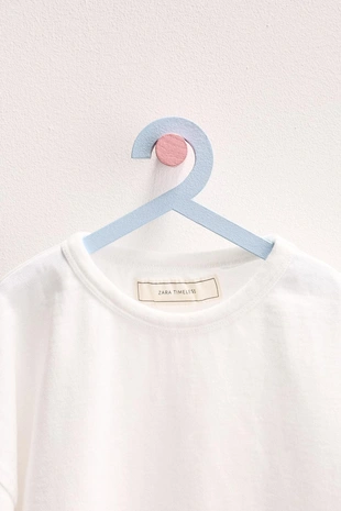 Zara Timeless - однотонная футболка из хлопка