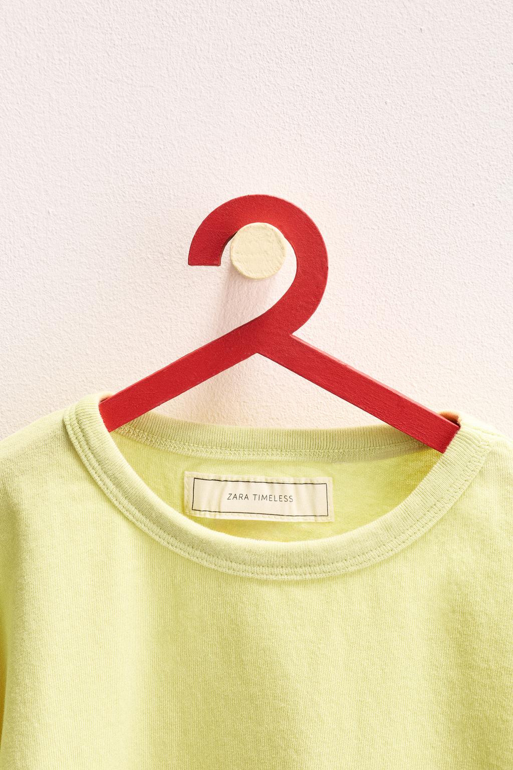 ZARA TIMELESS - ОДНОТОННАЯ ХЛОПКОВАЯ ФУТБОЛКА