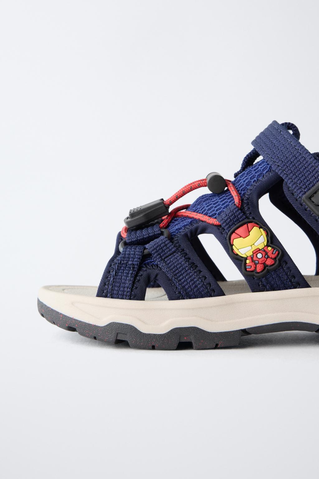 САНДАЛИИ THE AVENGERS © MARVEL