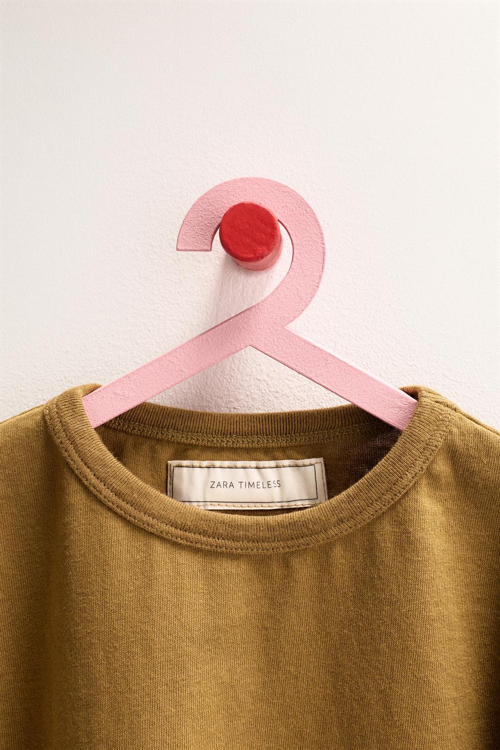 ZARA TIMELESS - ОДНОТОННАЯ ХЛОПКОВАЯ ФУТБОЛКА