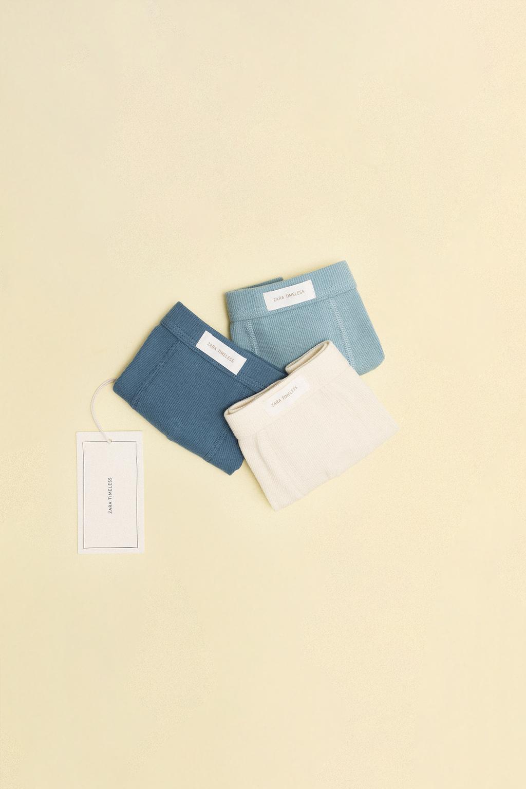 ZARA TIMELESS - НАБОР ИЗ ТРЕХ ТРУСОВ-БОКСЕРОВ С НАШИВКОЙ