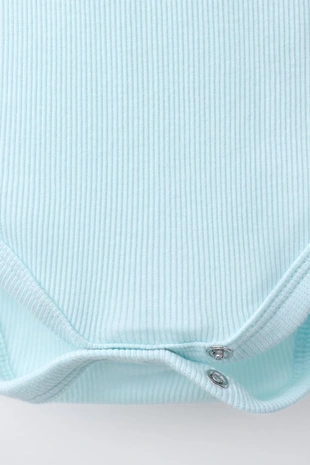 Набор из пяти боди с воротником на планке и коротким рукавом- Заказать в России