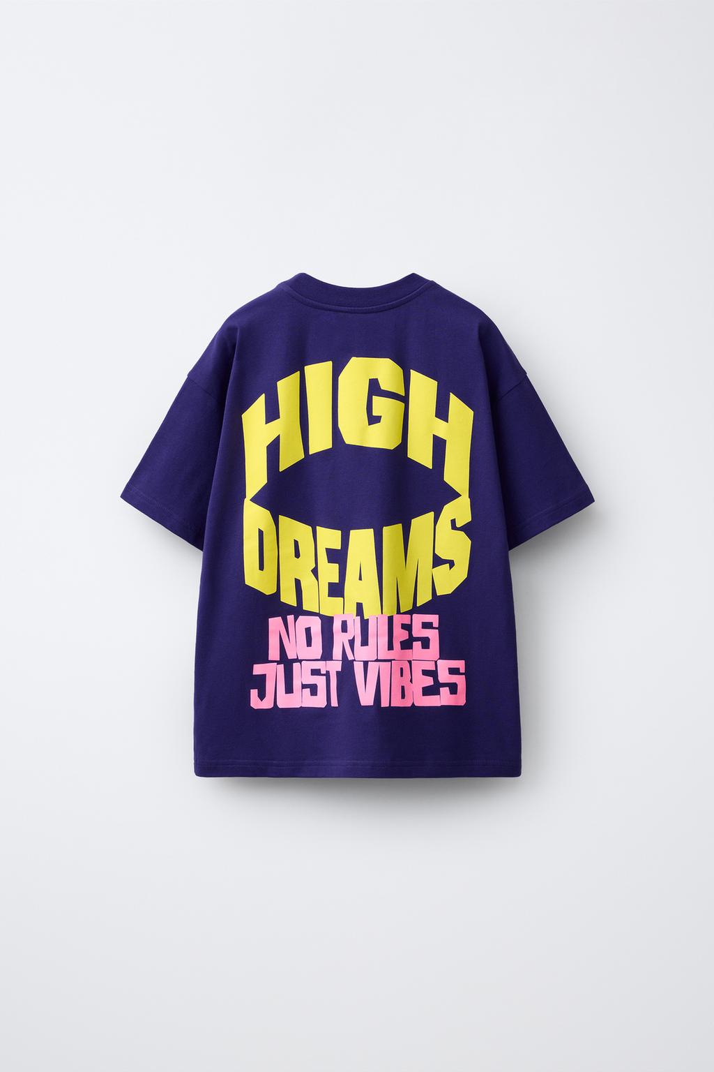 ФУТБОЛКА С РЕЛЬЕФНЫМ ПРИНТОМ