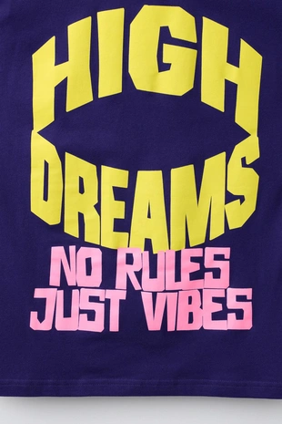 Футболка с рельефным принтом- Заказать в России