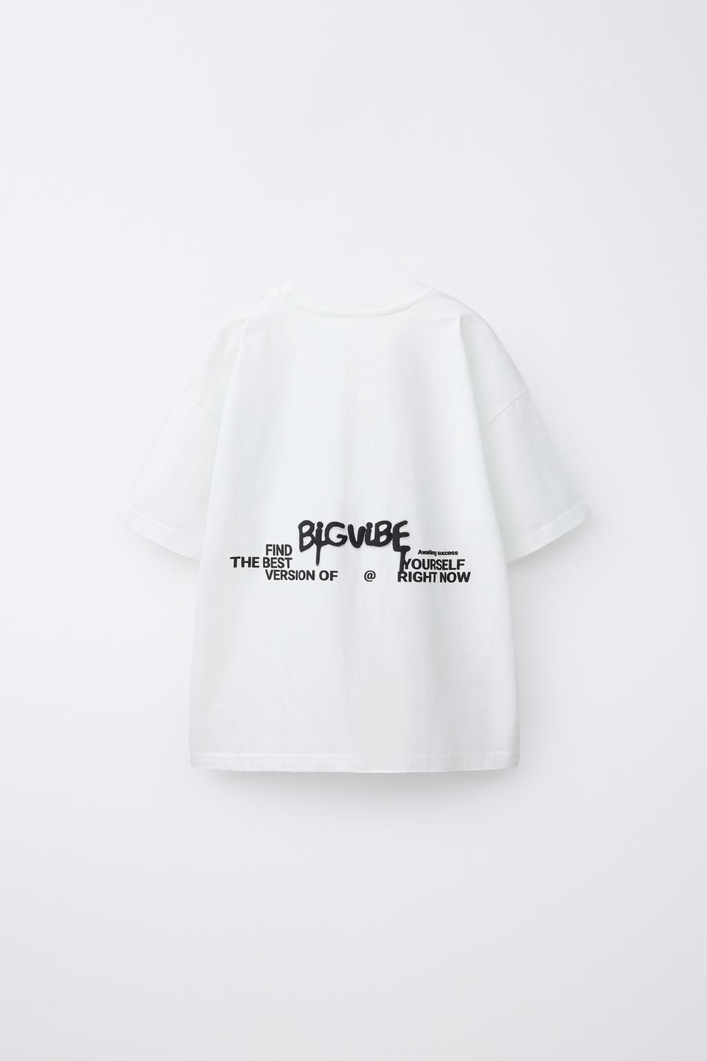 ФУТБОЛКА С ПРИНТОМ ГРАФФИТИ