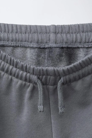 Anthracite grey | 7878/839/807 - Zara Шорты-бермуды с принтом «граффити»