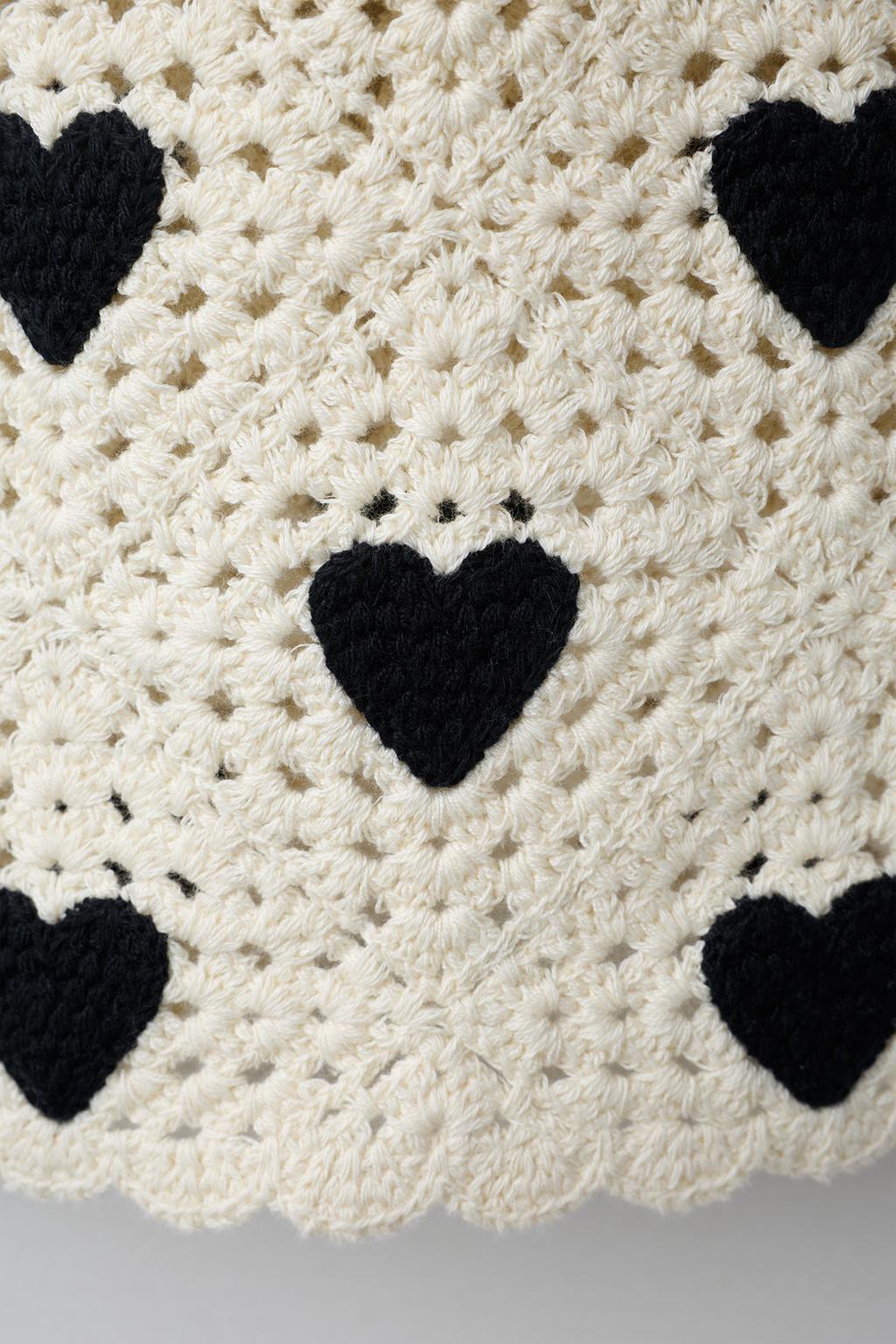 ВЯЗАНОЕ ПЛАТЬЕ ИЗ КРУЖЕВА КРОШЕ С СЕРДЦАМИ