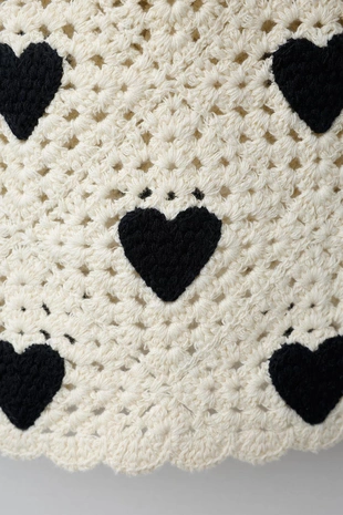 Вязаное платье из кружева кроше с сердцами- Заказать в России