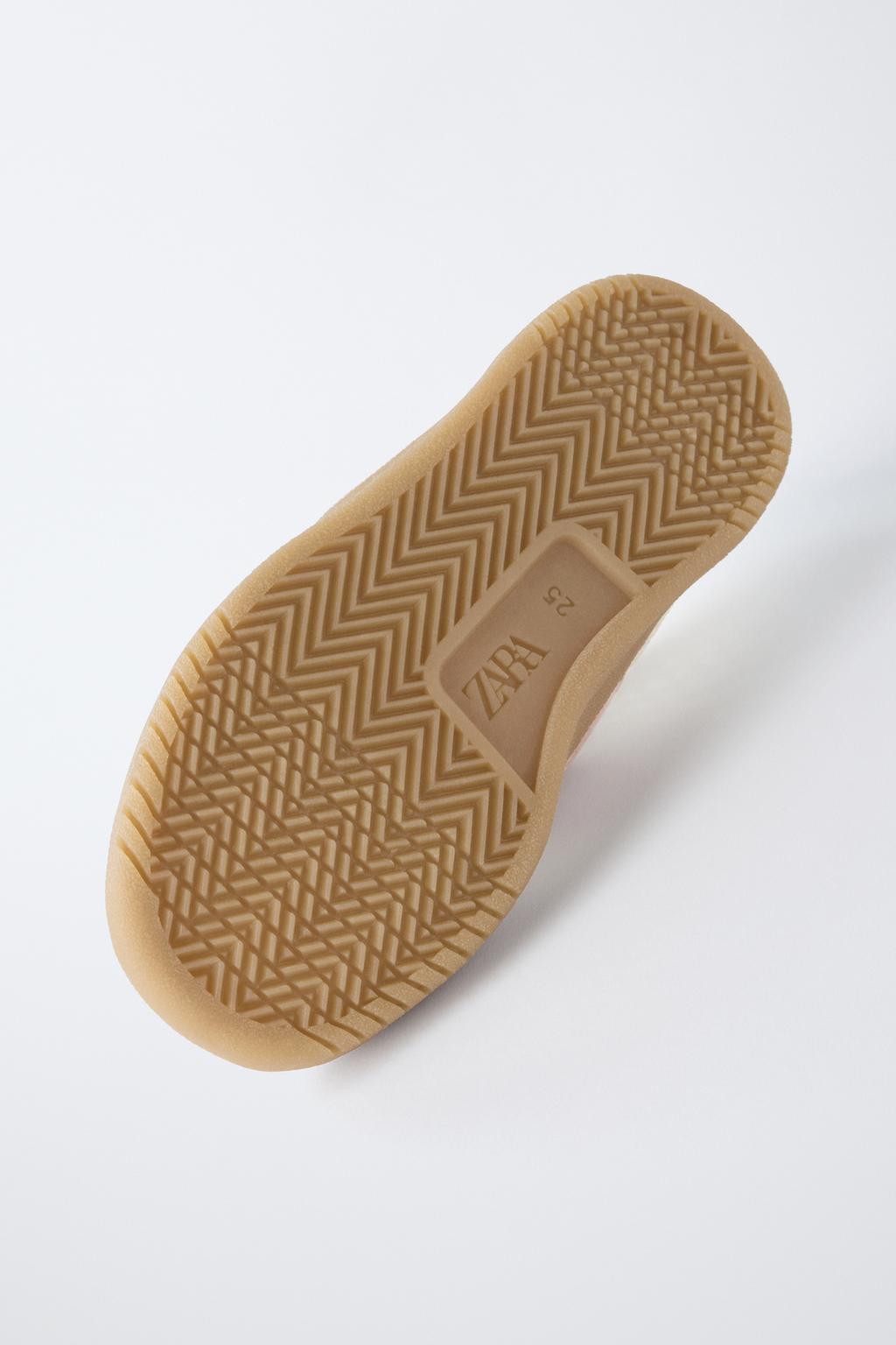 КЕДЫ С СЕТЧАТЫМИ ВСТАВКАМИ