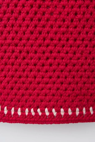 Вязаный топ с вишнями- Заказать в России