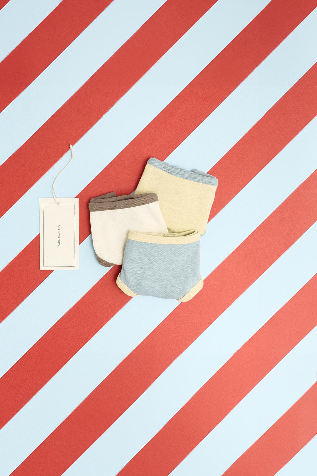 Zara «Timeless» - НАБОР ИЗ ТРЕХ ТРУСОВ С КОНТРАСТНЫМИ КРОМКАМИ