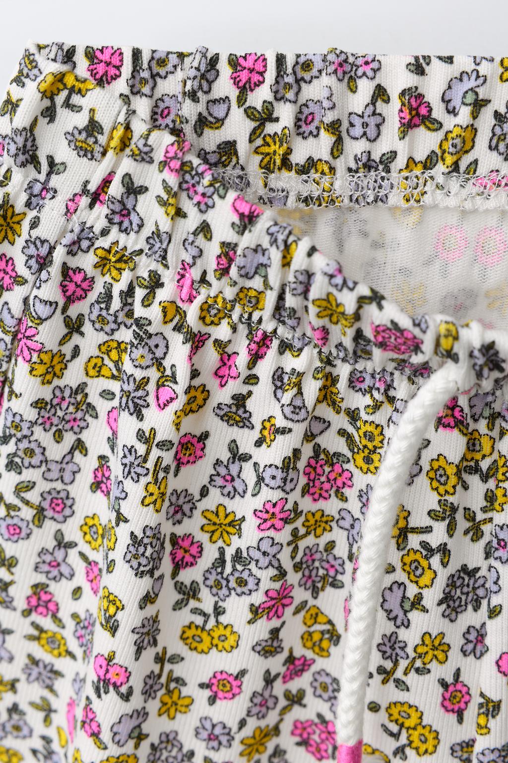 КОМПЛЕКТ ИЗ ФУТБОЛКИ И ШОРТОВ С ЦВЕТОЧНЫМ ПРИНТОМ