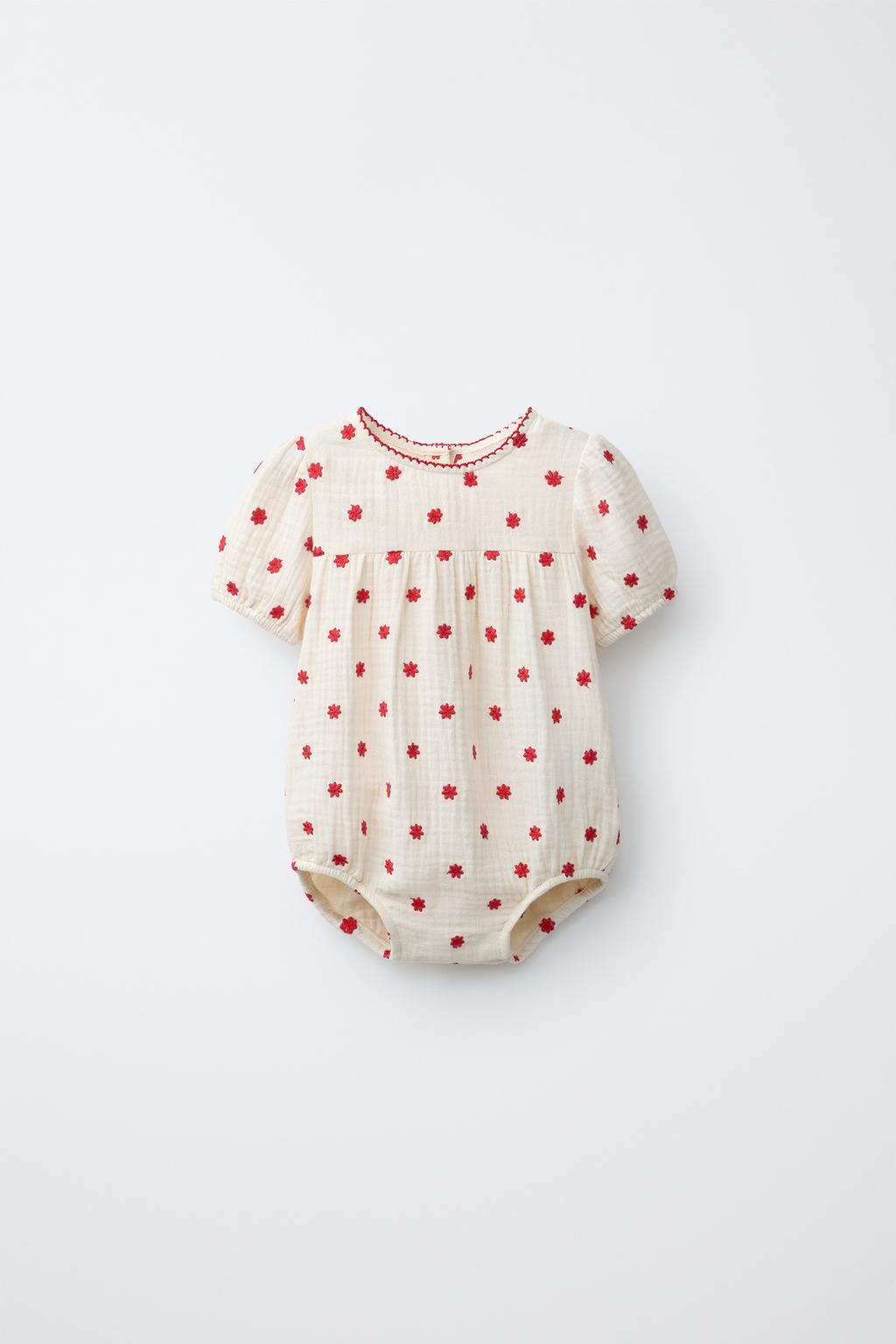 КОМБИНЕЗОН С ВЫШИВКОЙ «ЦВЕТЫ»