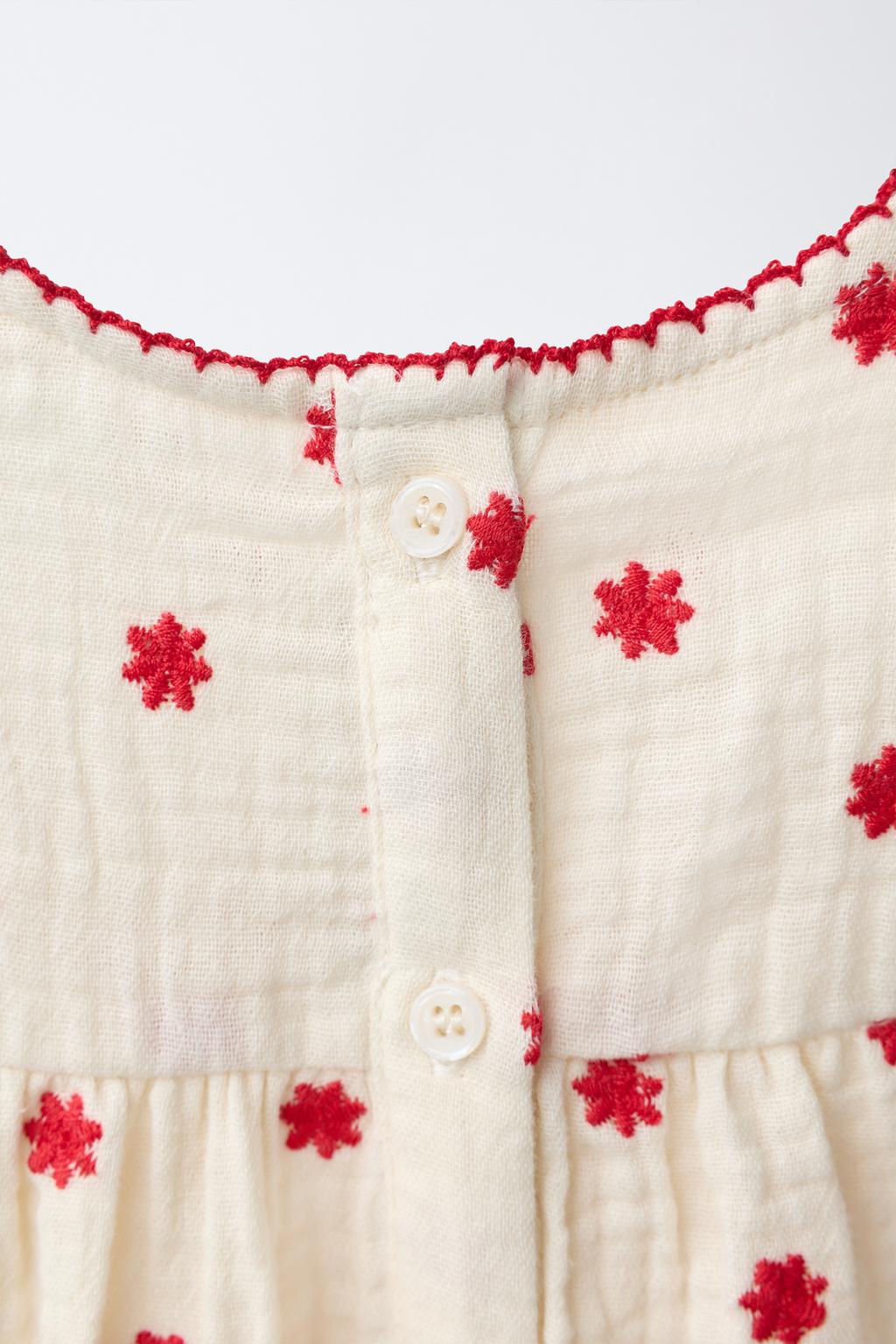 КОМБИНЕЗОН С ВЫШИВКОЙ «ЦВЕТЫ»