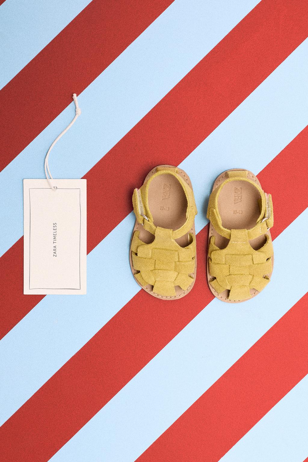 Сандалии в кожаной клетке