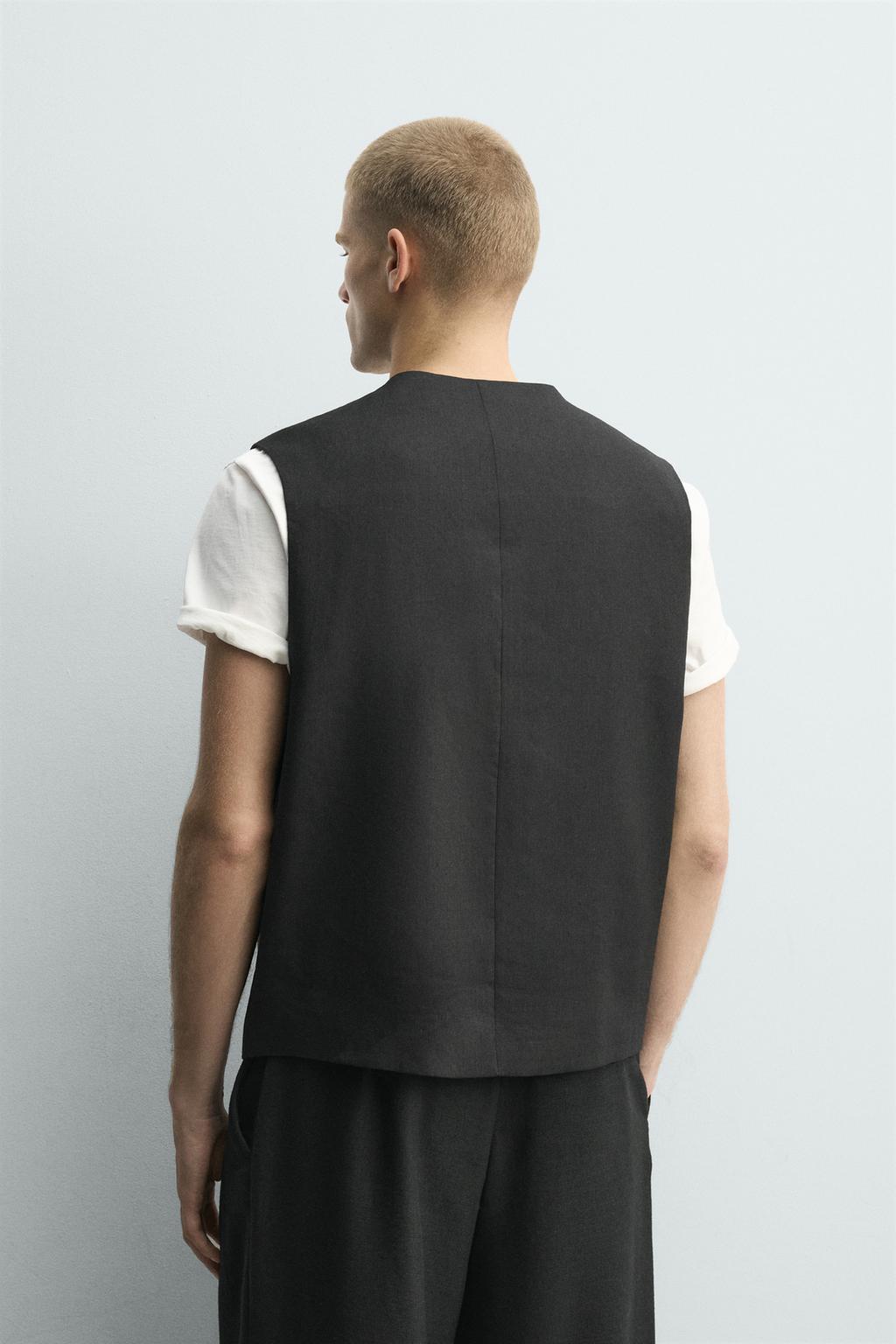 ЖИЛЕТ ИЗ СМЕСОВОГО ЛЬНА И ШЕРСТИ