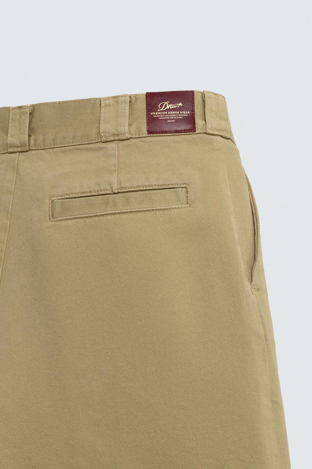 ШОРТЫ  СО СКЛАДКАМИ