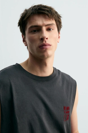 Футболка-майка свободного кроя Jurassic Park © Ucs Llc and Amblin- Заказать в России