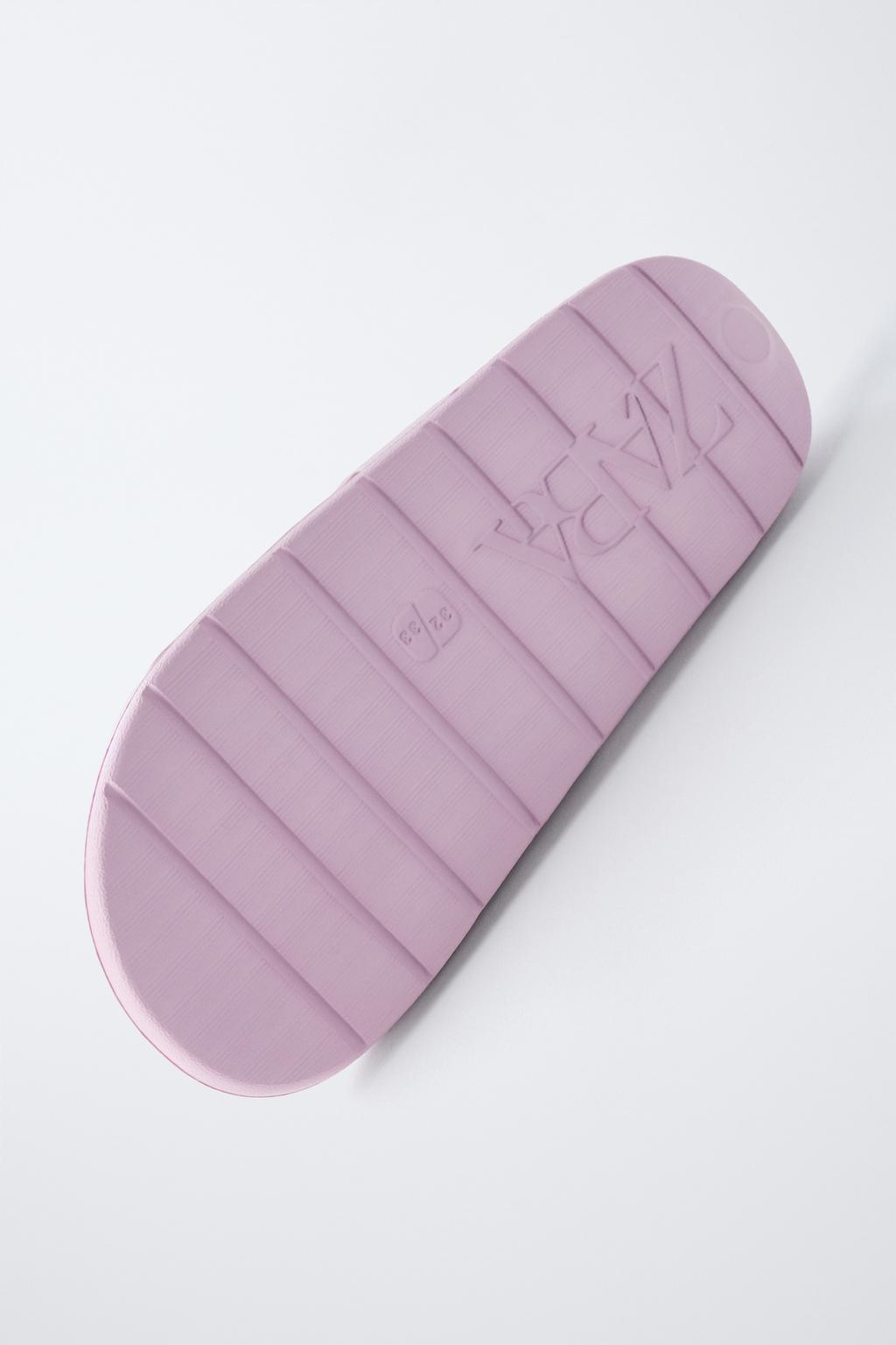 ШЛЕПАНЦЫ LILO & STITCH © DISNEY