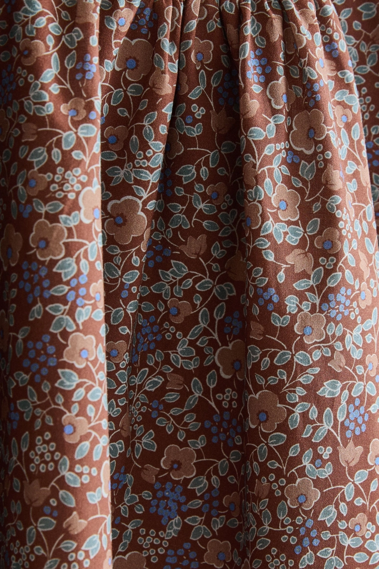 Детское платье с цветочным узором